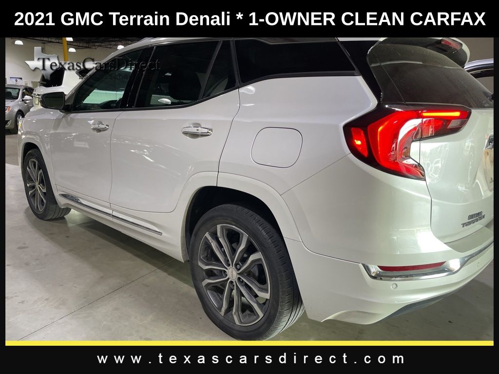 2021 GMC Terrain Denali 2