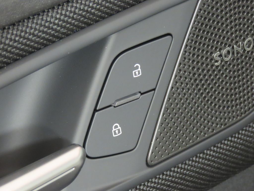 Thumbnail: 2026 Audi Q3 - 30
