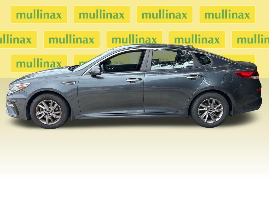 Certified Used 2020 Gray Kia LX image 10