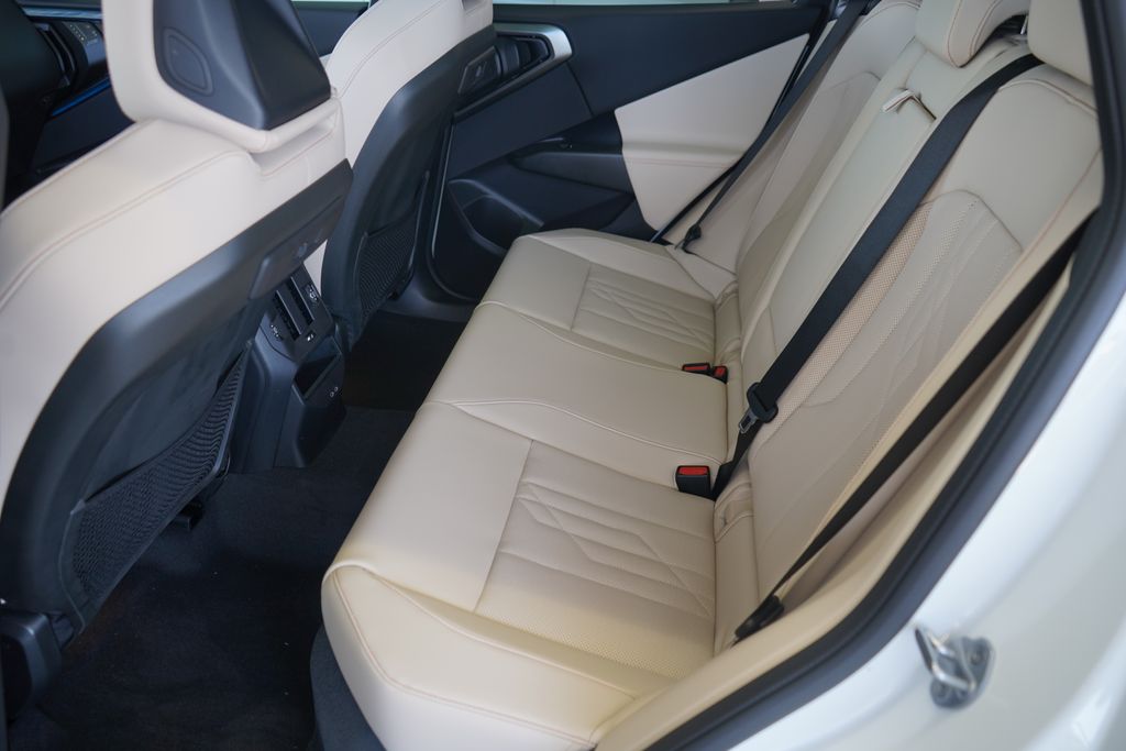 Thumbnail: 2025 BMW X3 - 19