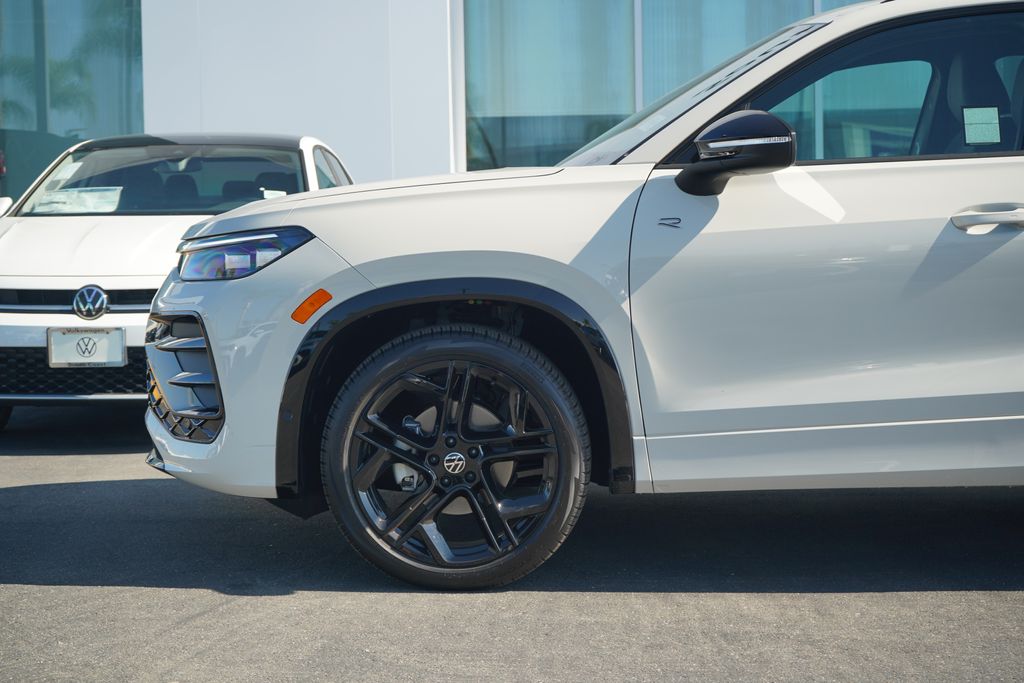 Thumbnail: 2026 Volkswagen Tiguan - 2