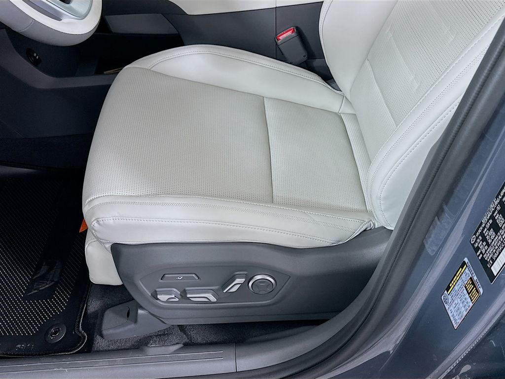 Thumbnail: 2026 Hyundai Santa Fe - 21