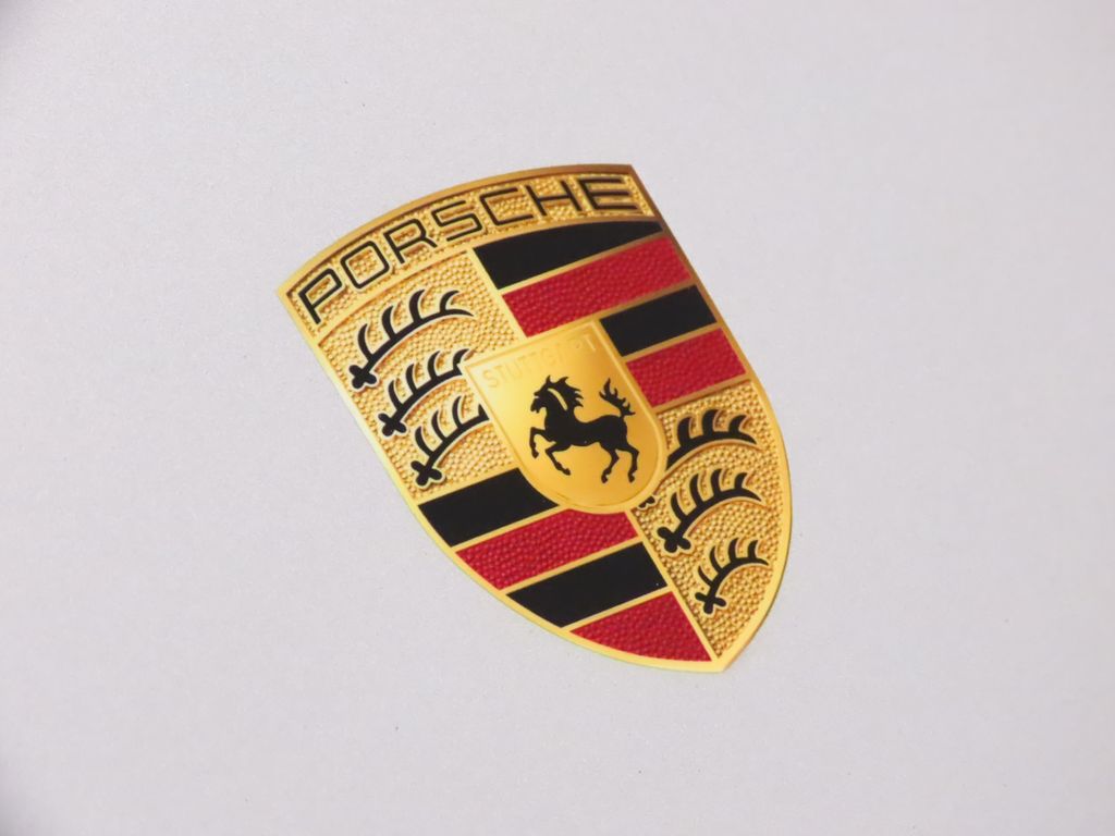 Thumbnail: 2025 Porsche 911 - 13