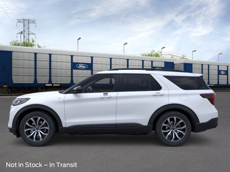 New 2026 White Ford ST-Line image 3