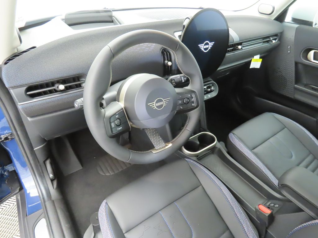 Thumbnail: 2026 MINI Cooper - 10