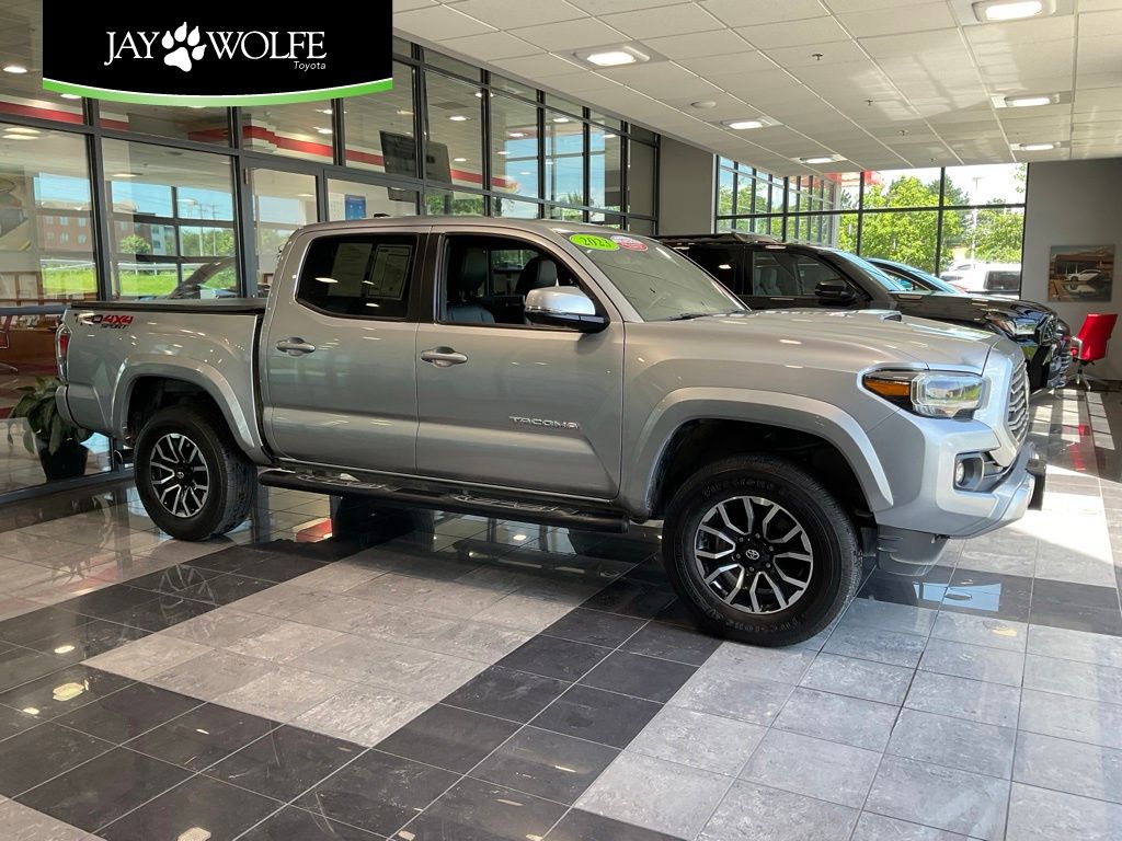 Celestial Silver Metallic 2023 Toyota Tacoma TRD Sport Double Cab 4WD Pickup Truck Four-Wheel Drive 6-Speed Automatic