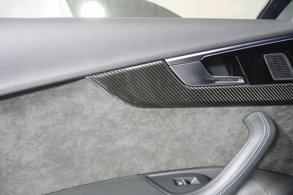 Thumbnail: 2021 Audi RS 5 - 13