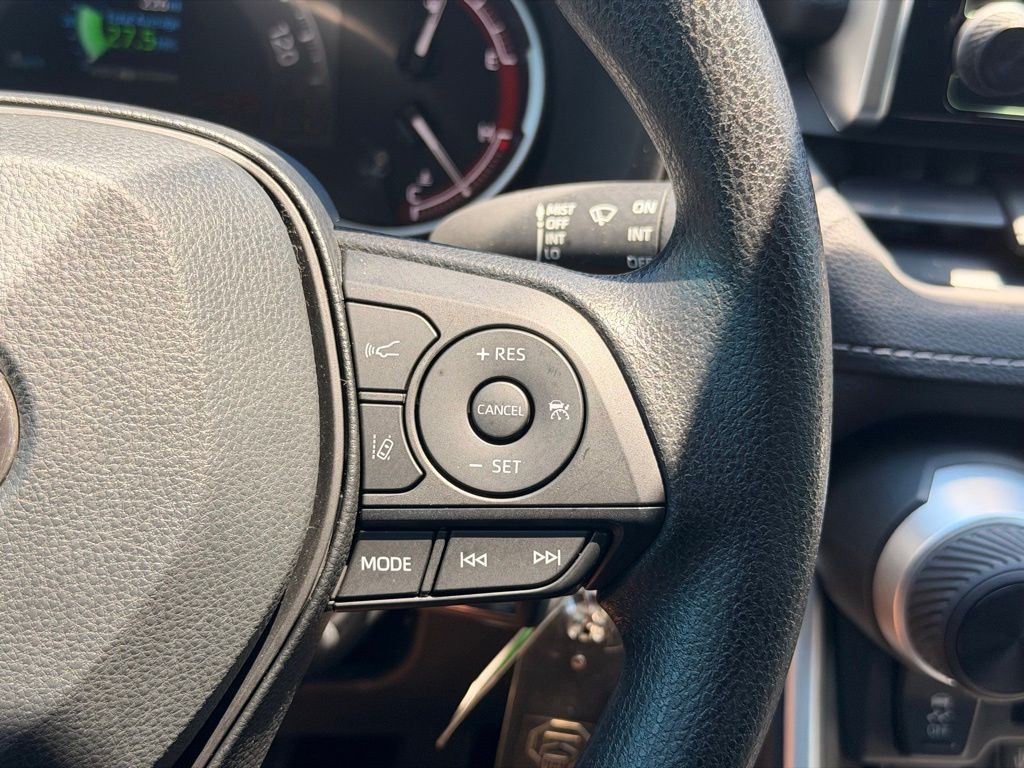 2025 Toyota RAV4 LE Silver Sky Metallic - Jim Hudson Acura - Image 27