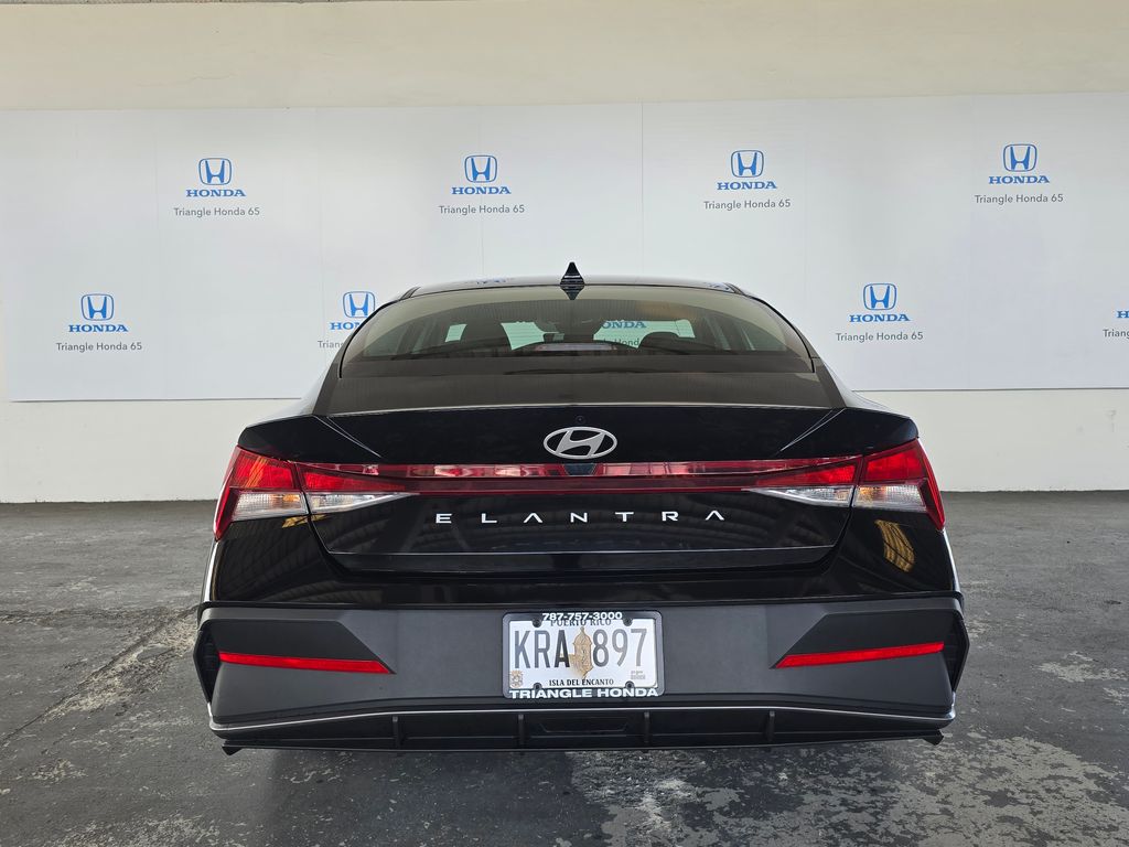 Thumbnail: 2025 Hyundai Elantra - 5