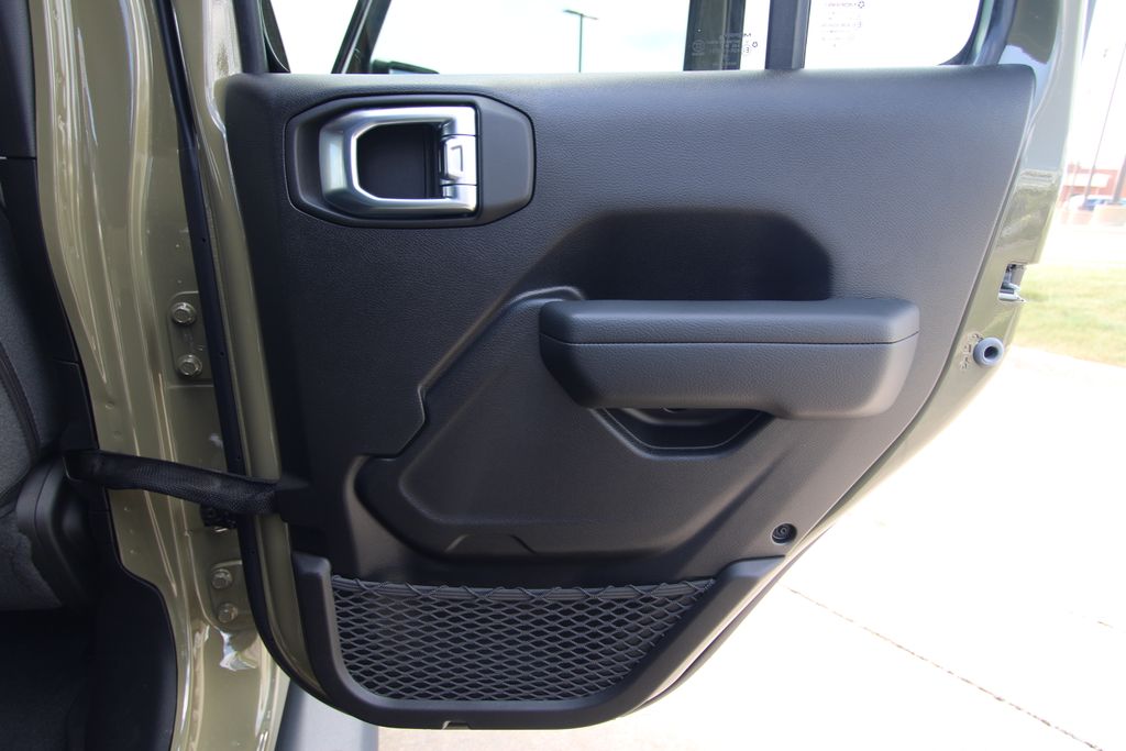 New 2026 Jeep Wrangler SUV