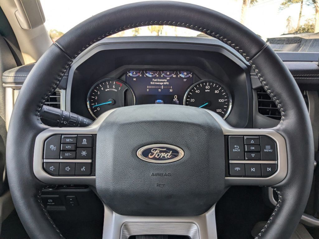 2024 Ford Expedition MAX XLT