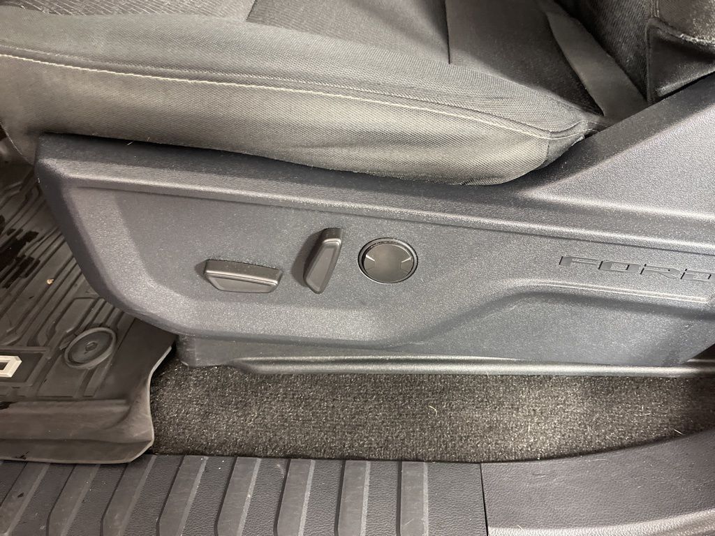 Thumbnail: 2022 Ford F-150 - 22