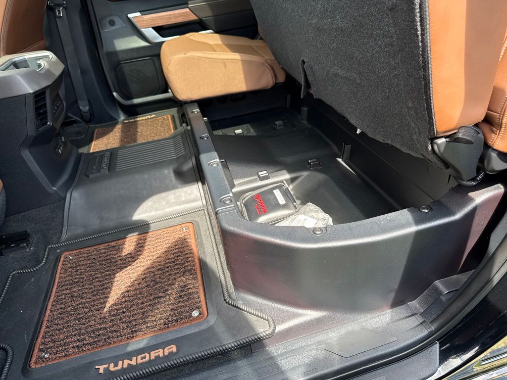 2023 Toyota Tundra 1794 Edition - Photo 21