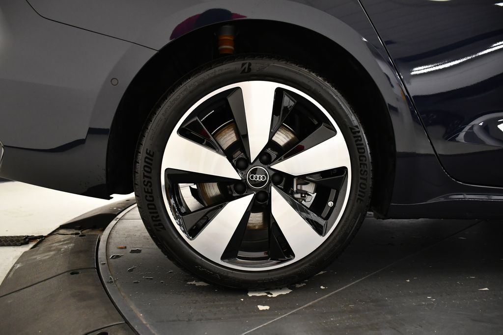 Thumbnail: 2025 Audi A5 - 15