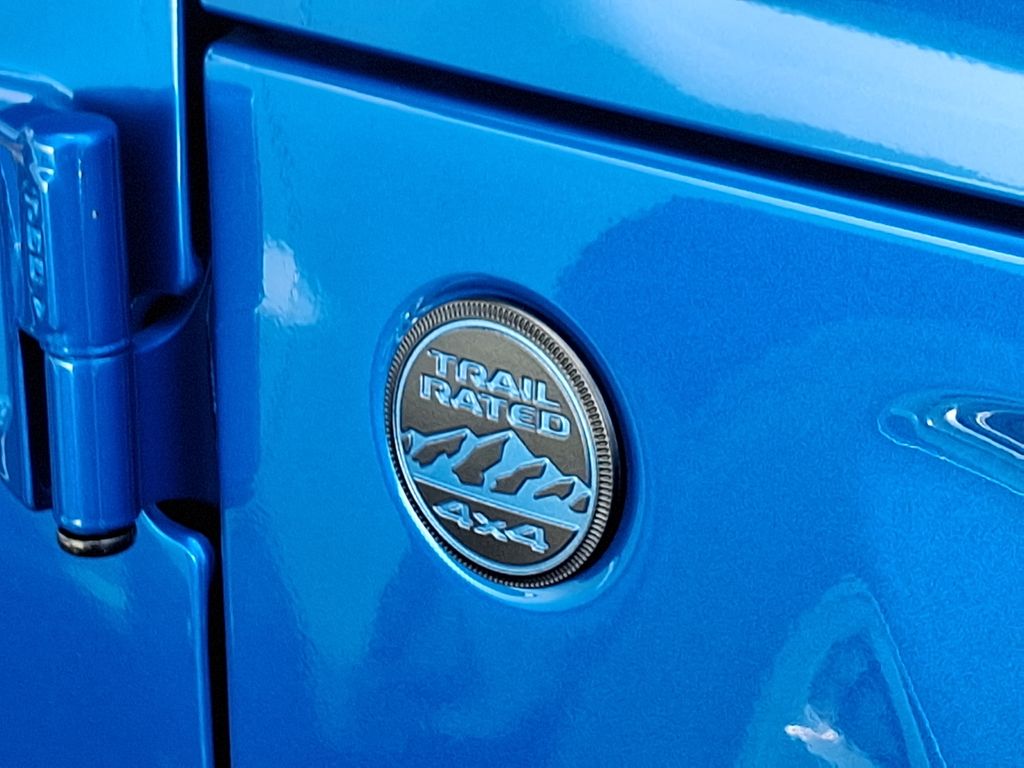 Thumbnail: 2024 Jeep Wrangler - 4