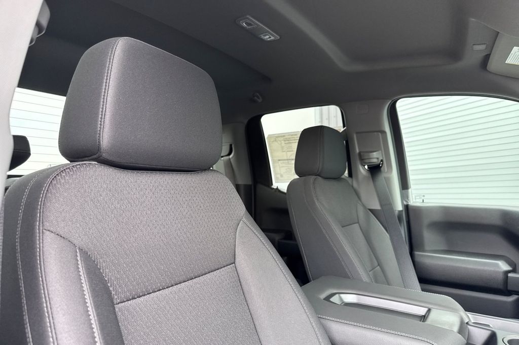 new 2026 GMC Sierra 1500 car, priced at $46,735