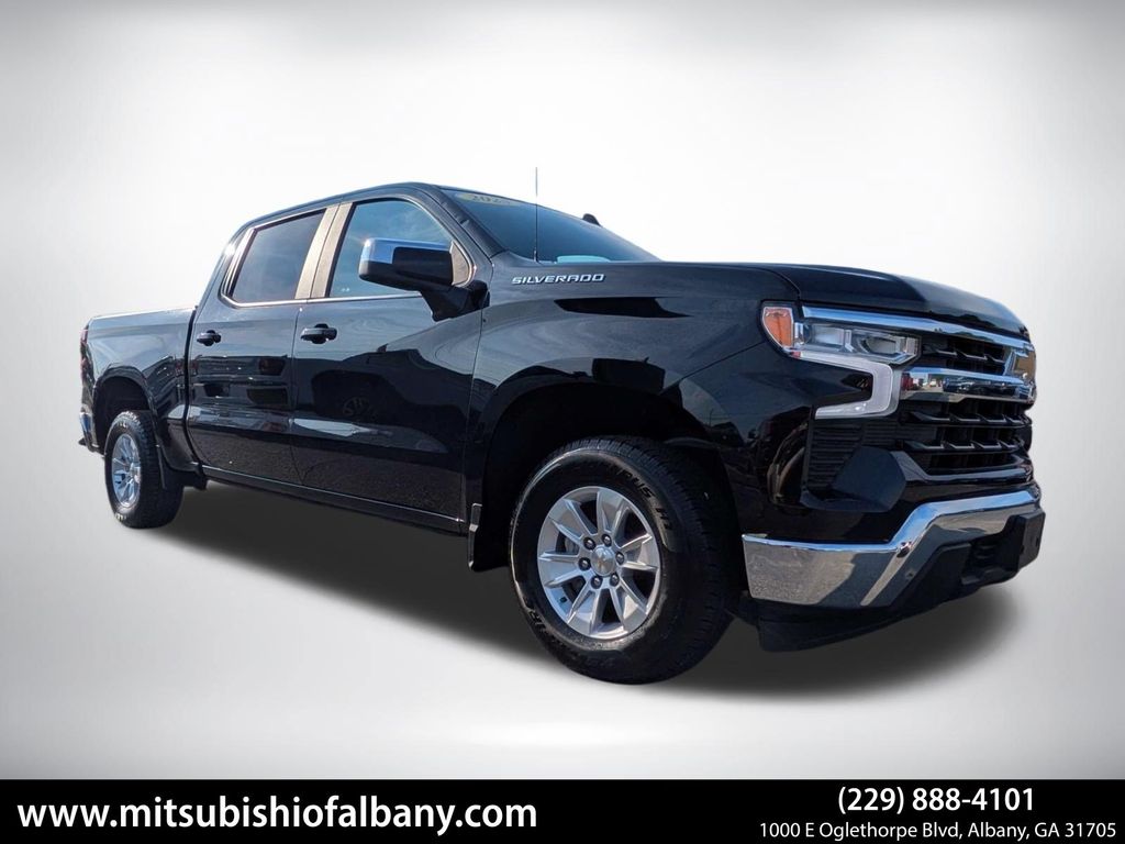 2025 Chevrolet Silverado 1500 LT