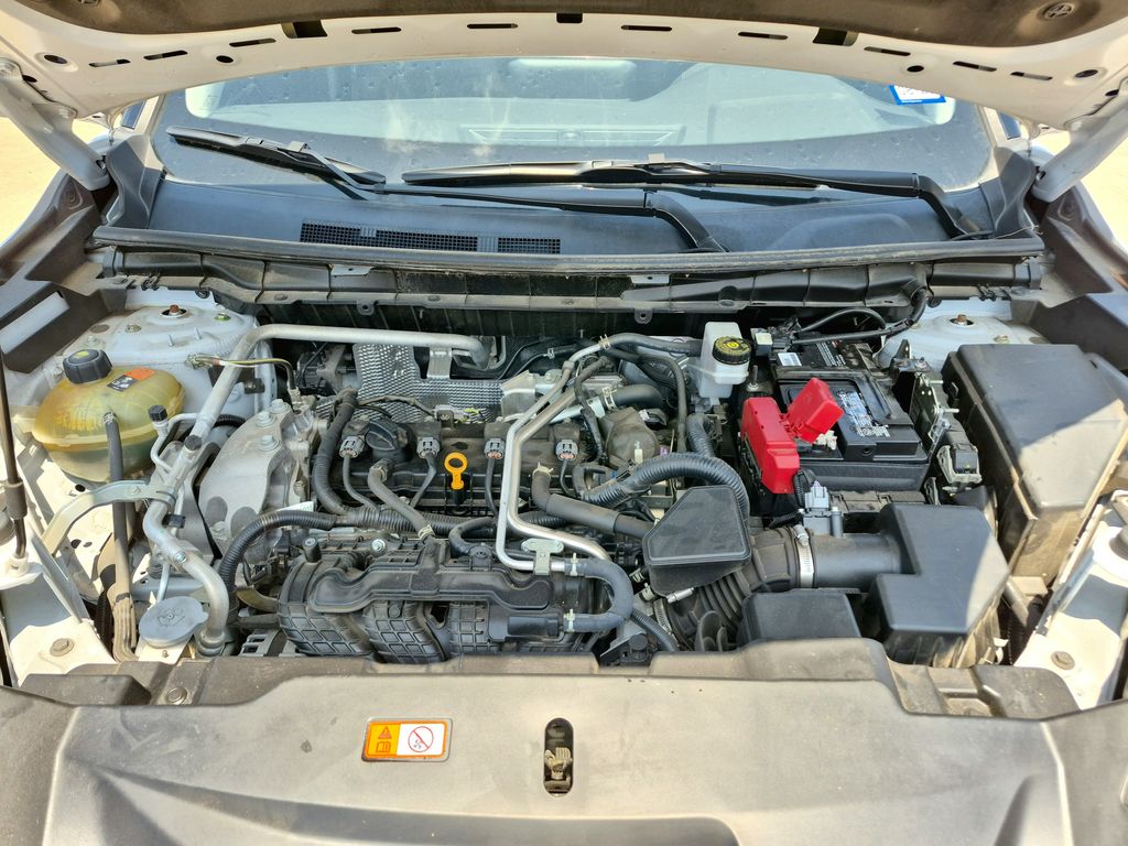 2023 Mitsubishi Outlander ES White at North Houston Mitsubishi