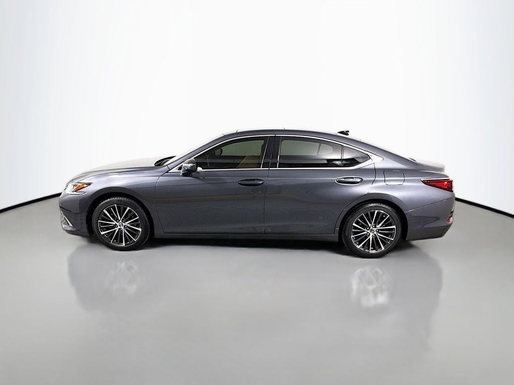 Thumbnail: 2023 Lexus ES - 8