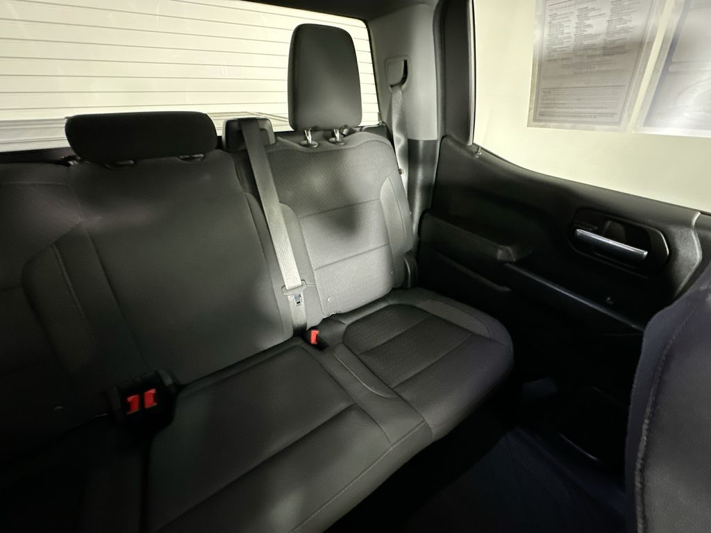 ChevroletSilverado 1500 LTD14
