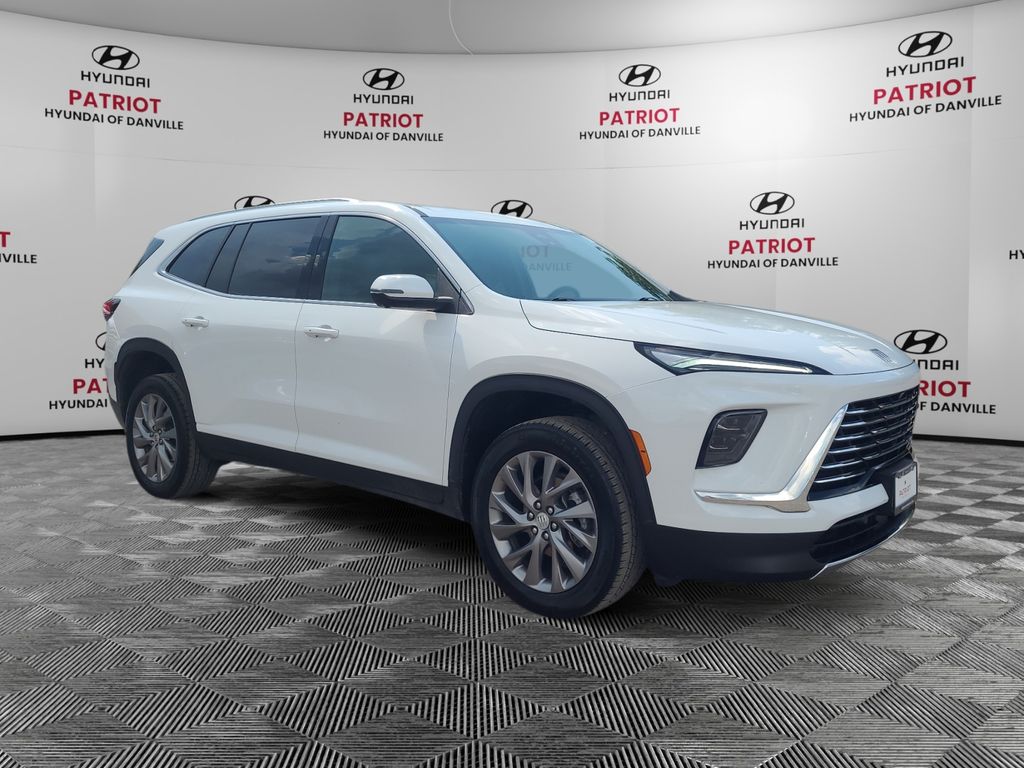 Summit White 2025 Buick Enclave SUV / Crossover Front-Wheel Drive 8-Speed Automatic