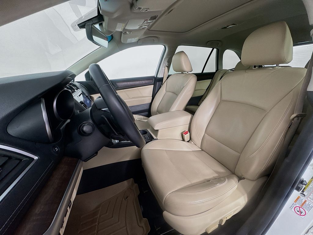 Used Car 2018 Subaru Outback  2.5i For Sale In Austin, Texas