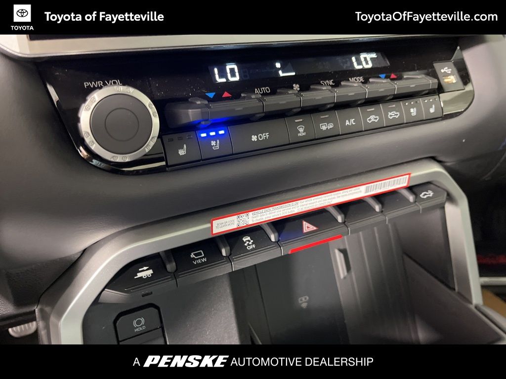 2025 Toyota Tundra Platinum 31