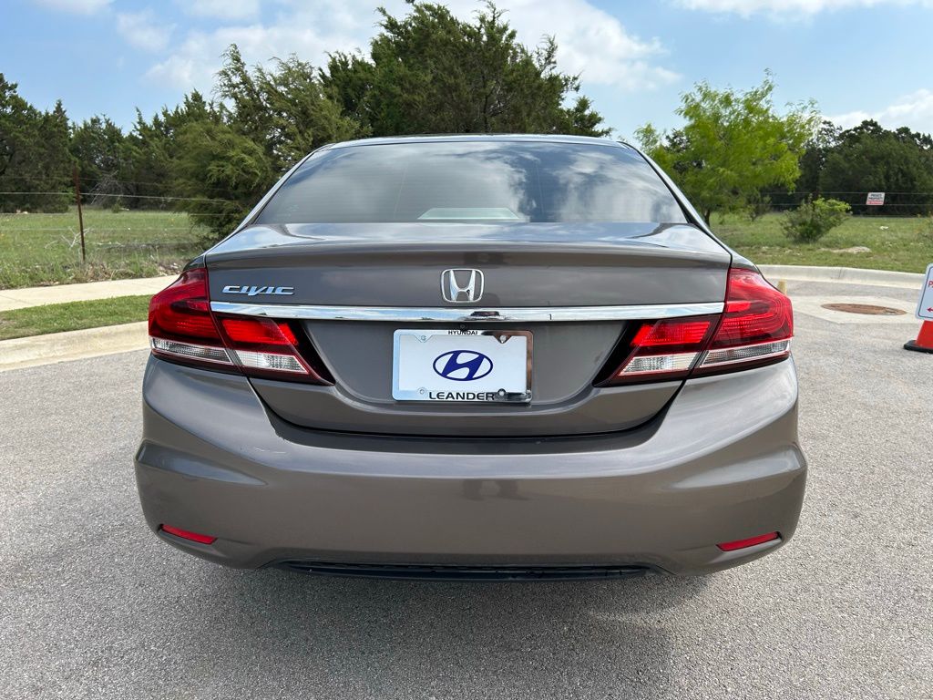 2013 Honda Civic LX 4