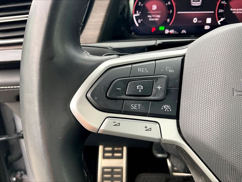 2024 Volkswagen Atlas — photo 23