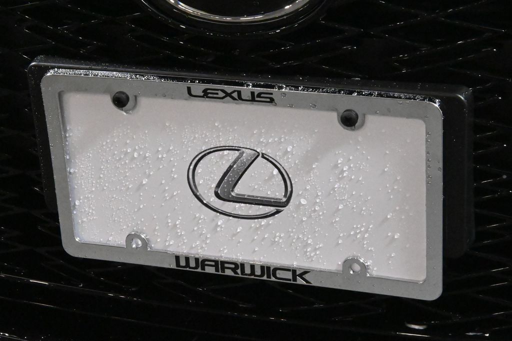 2025 Lexus IS 350 14