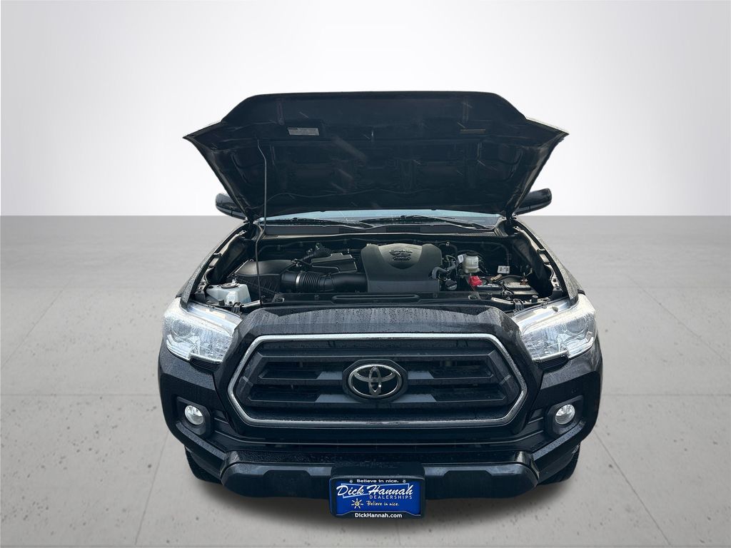 2022 Toyota Tacoma SR5