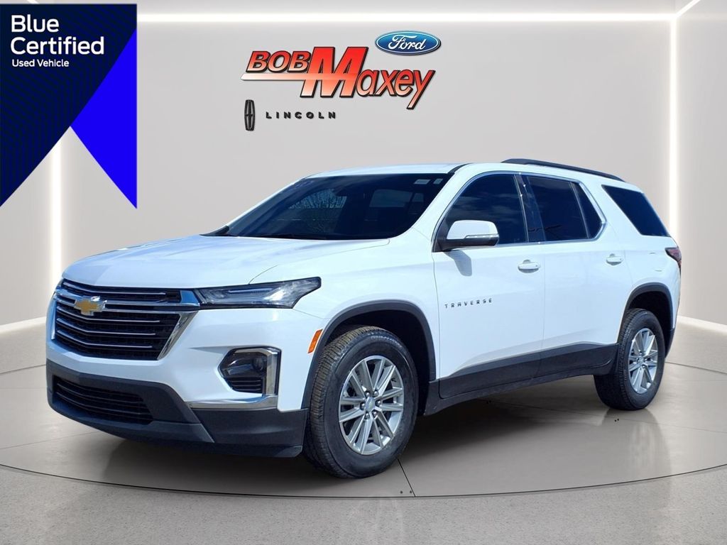2023 Chevrolet Traverse LT Cloth AWD