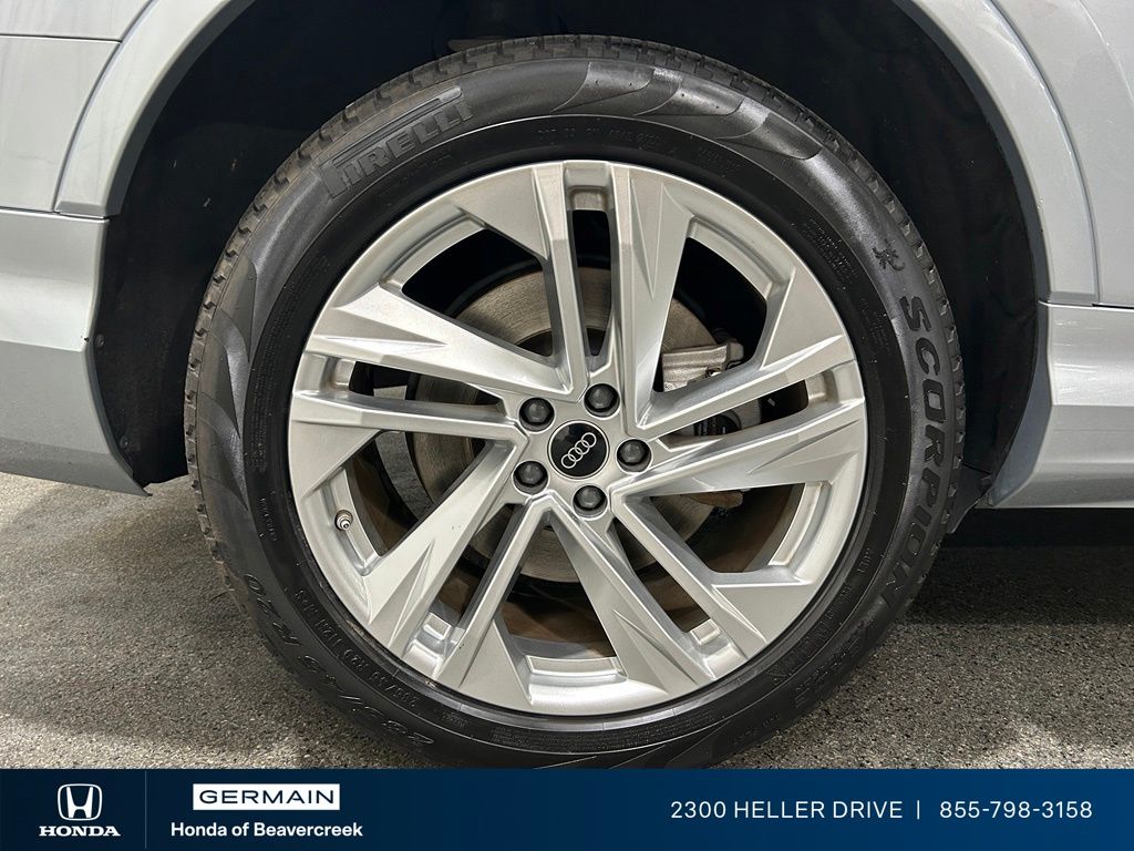 Used 2024 Silver Audi 55 Premium Plus image 10