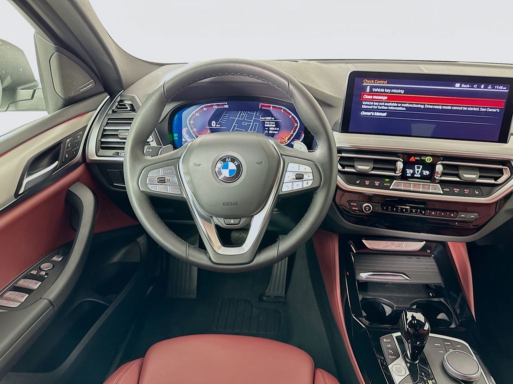 Thumbnail: 2025 BMW X4 - 23
