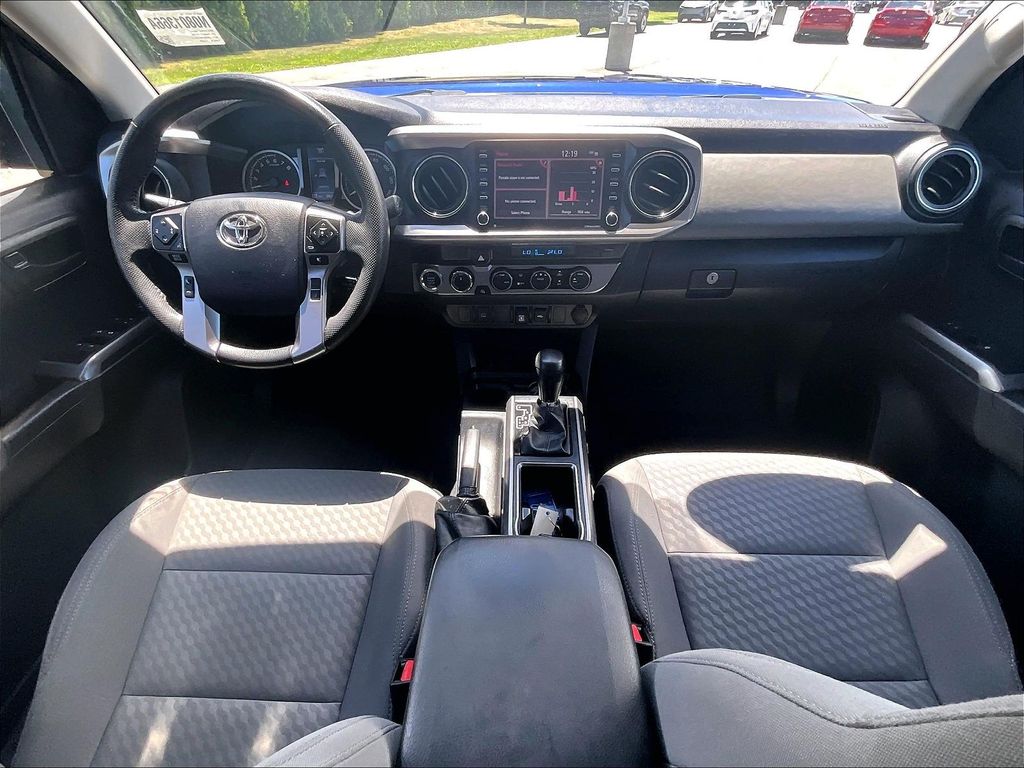 2023 Toyota Tacoma — photo 21