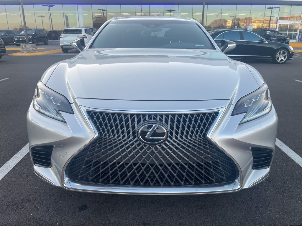 Thumbnail: 2019 Lexus LS - 2