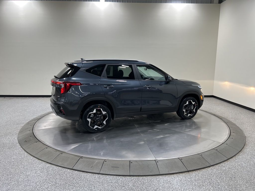 new 2026 Kia Seltos car, priced at $27,435