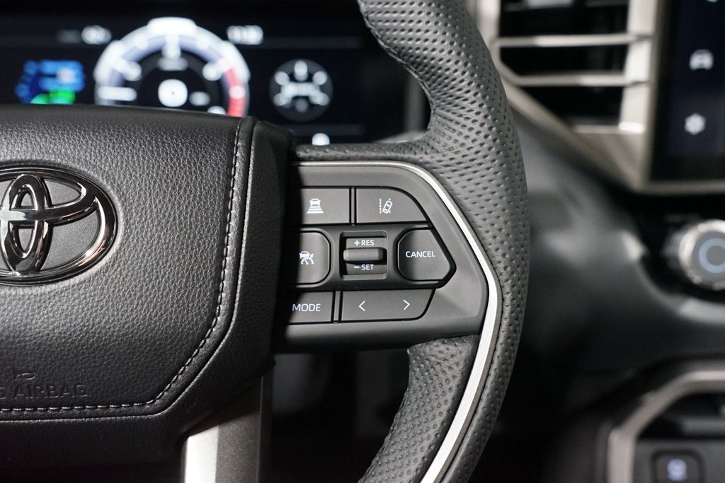 Thumbnail: 2026 Toyota Tundra - 14