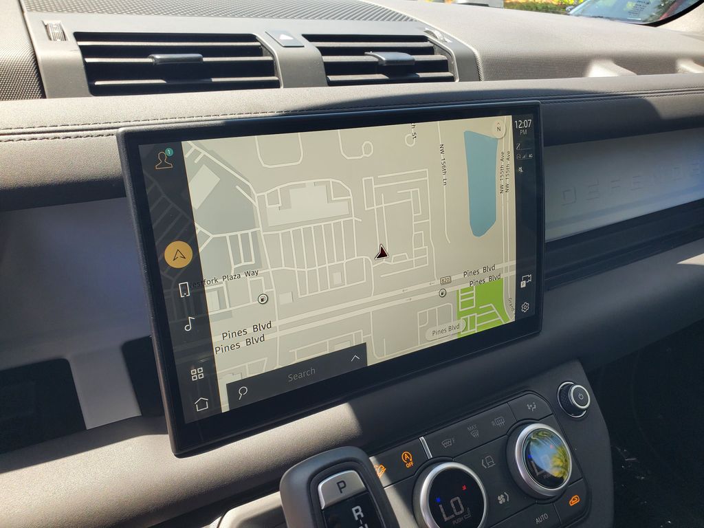 2025 Land Rover Defender