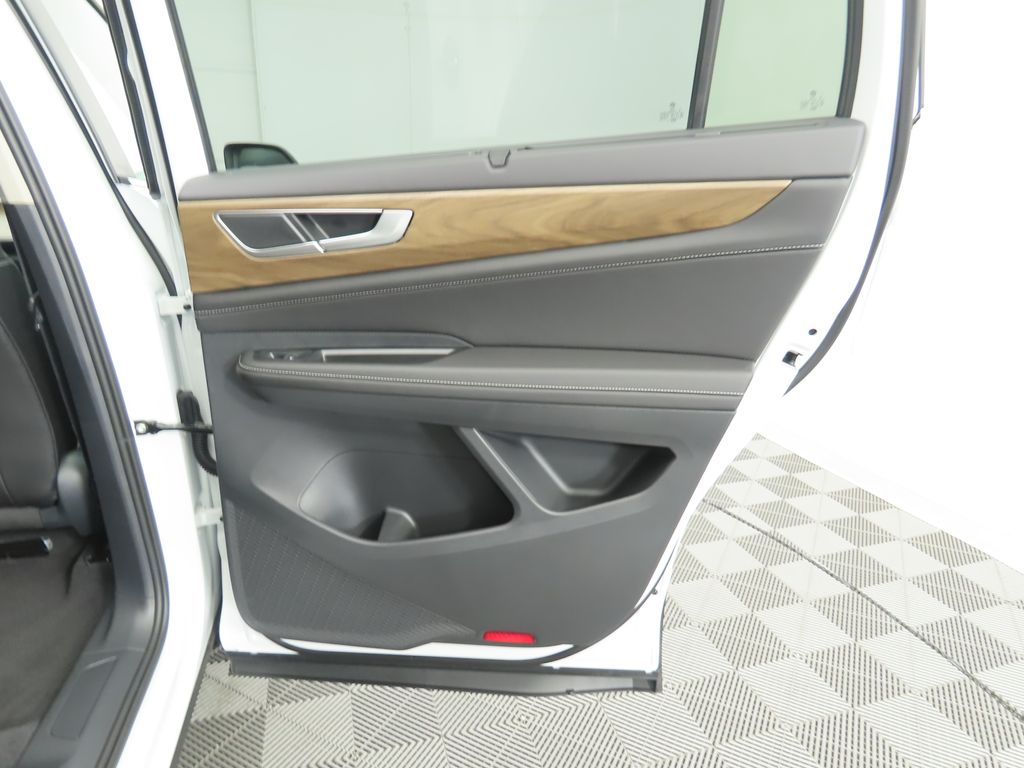 Thumbnail: 2026 Volkswagen Atlas - 27