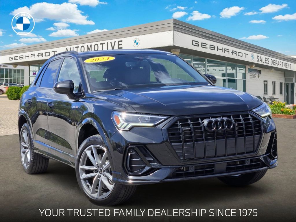 Mythos Black Metallic 2024 Audi Q3 quattro Premium Plus S Line 45 TFSI SUV / Crossover All-Wheel Drive 8-Speed Automatic