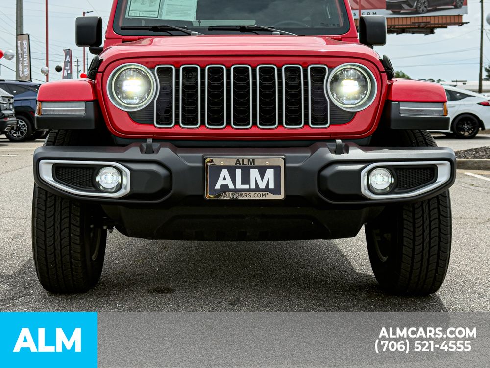 2025 Jeep Wrangler 4-Door Sahara - Photo 8