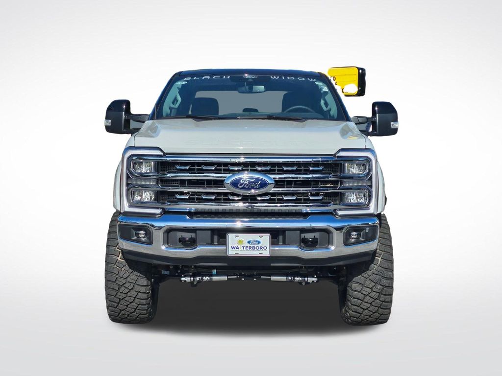 2026 Ford F-250SD Lariat White at Walterboro Ford