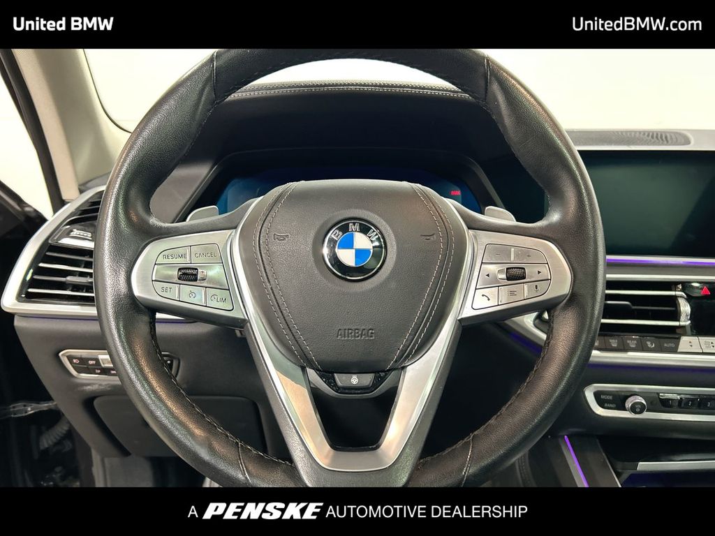 Thumbnail: 2022 BMW X7 - 14