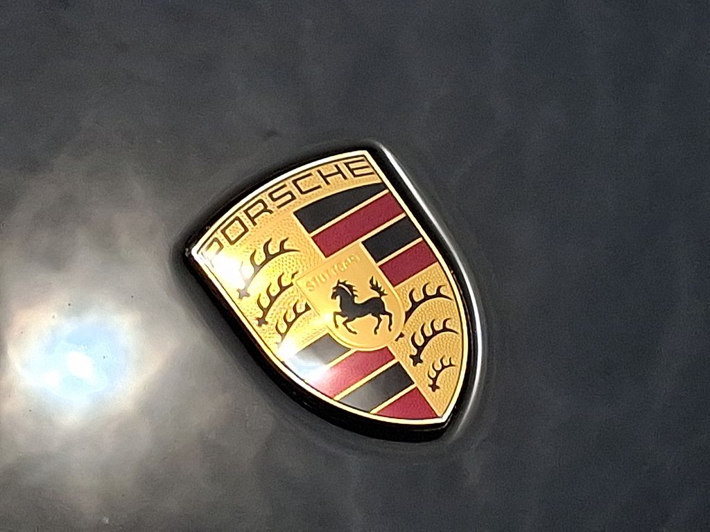 Thumbnail: 2012 Porsche 911 - 27
