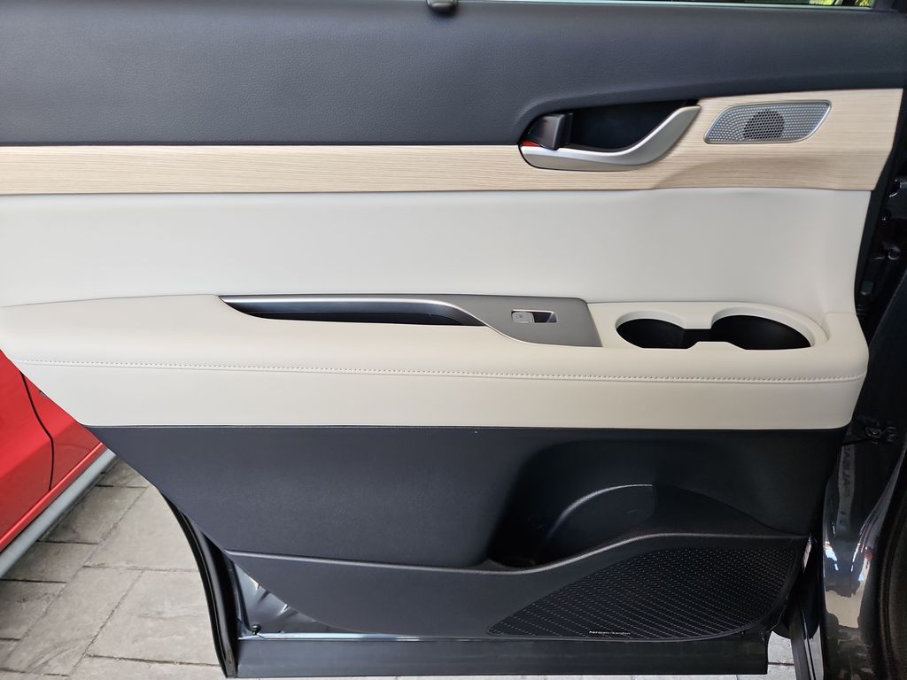 2024 Hyundai Palisade Limited Gray at Jones Ford