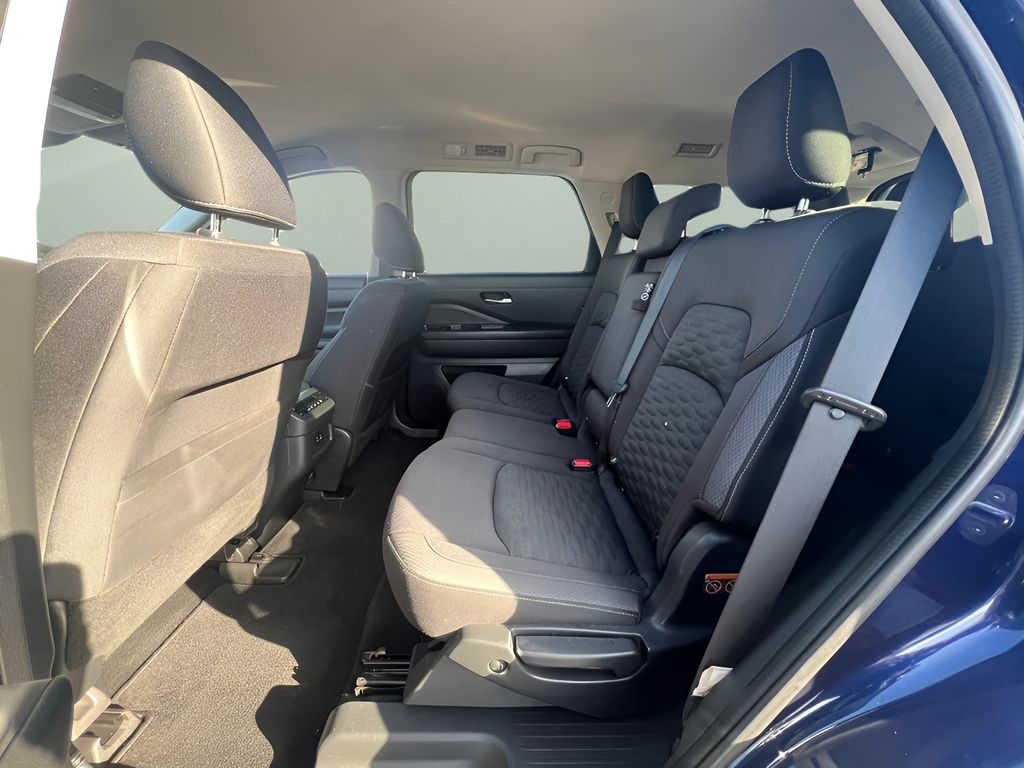 Used 2022 Nissan Pathfinder SUV