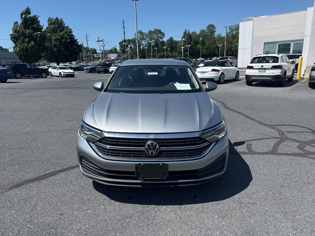 2024 Volkswagen Jetta 1.5T SE Silver at Sutliff Volkswagen