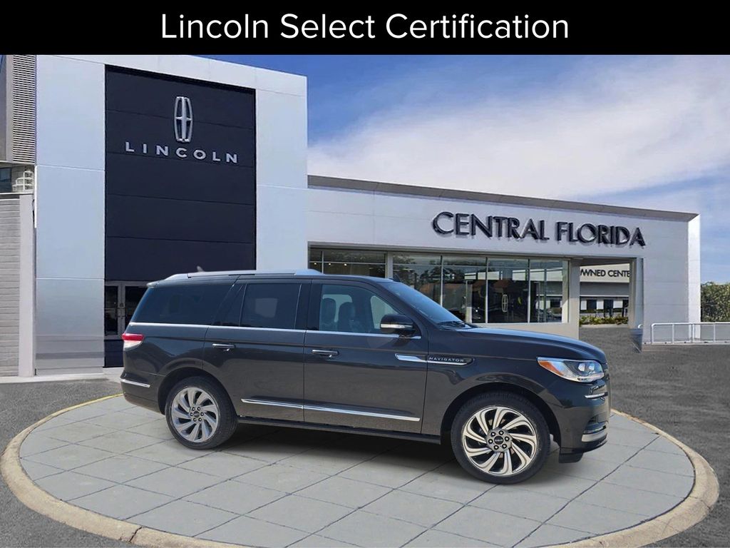 Starlight 2023 Lincoln Navigator Reserve 4WD SUV / Crossover Four-Wheel Drive Automatic