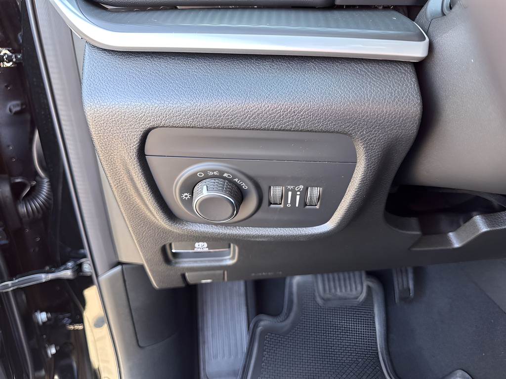 New Car 2025 Jeep Grand Cherokee  For Sale Under $50,000 In Austin, Texas